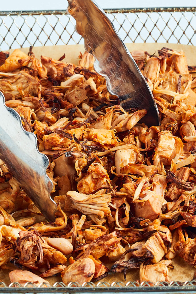 crispy jackfruit carnitas